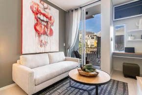 The Rose305:Modern Studio in the Heart of the City